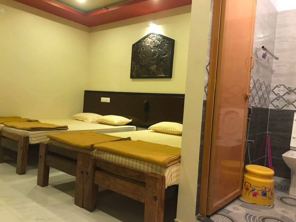 Galaxy Lodge จิกมากาลูร์ ภายนอก รูปภาพ
